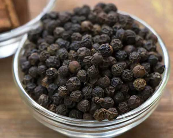 Black Pepper (Kalo golmorice-কালো গোলমরিচ)